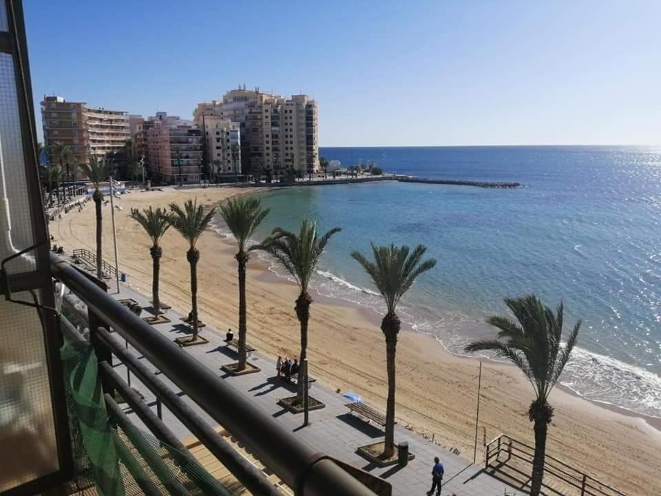 Beach Apartment Торевьиа Экстерьер фото