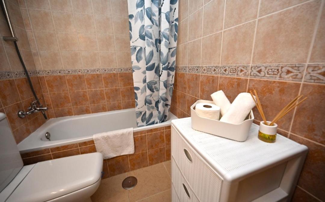 Beach Apartment Торевьиа Экстерьер фото