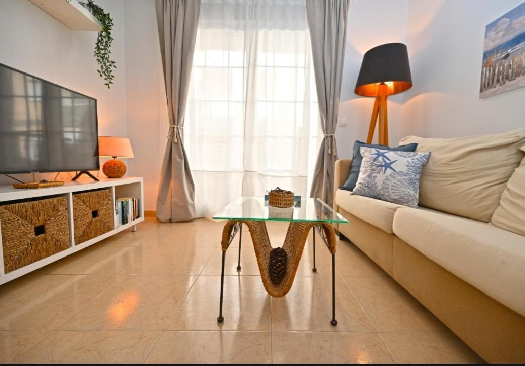 Beach Apartment Торевьиа Экстерьер фото