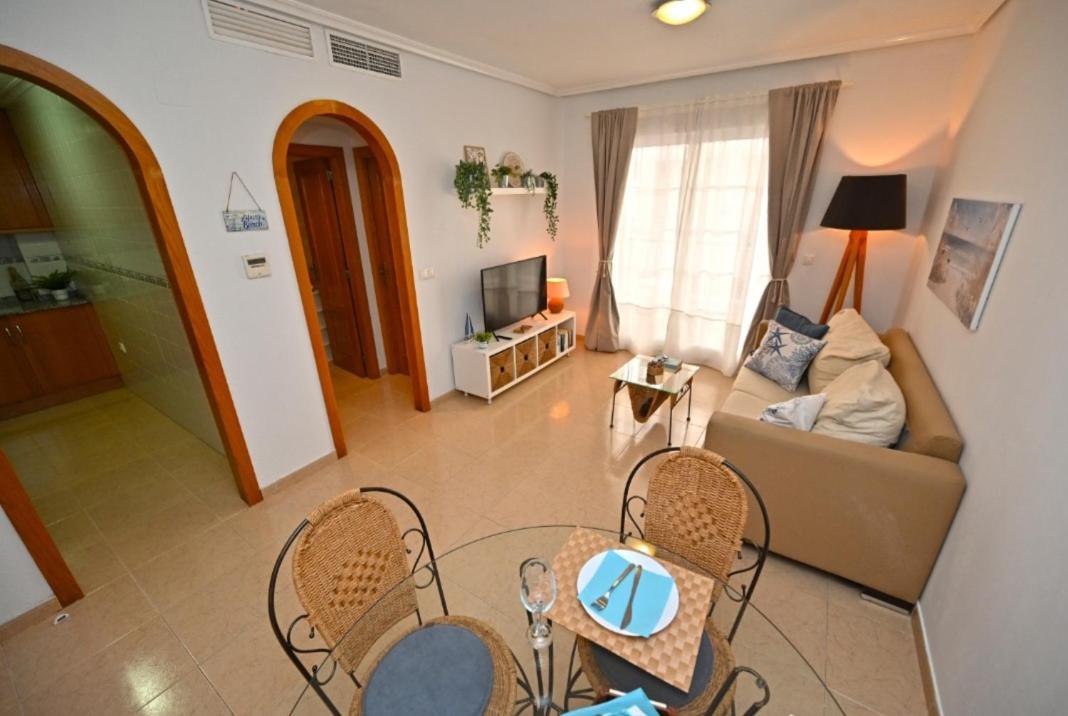 Beach Apartment Торевьиа Экстерьер фото